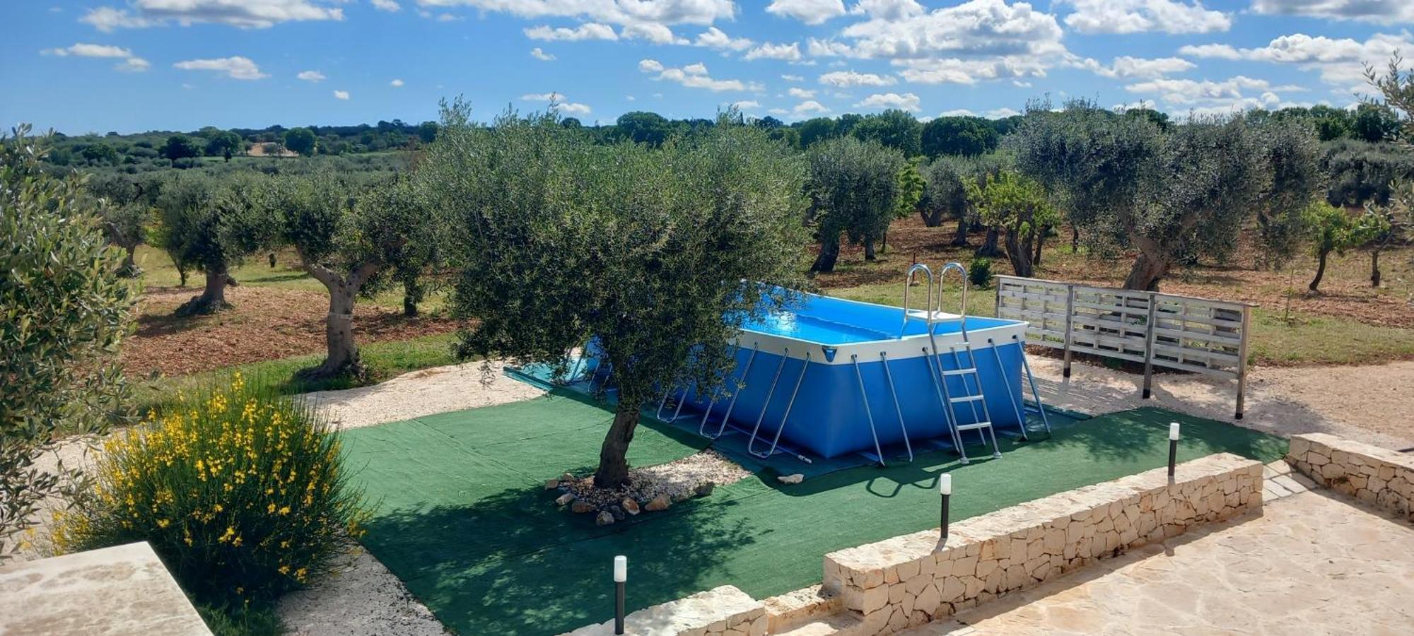 Trullo Dell' Edera Con Piscina Privata Apartment Alberobello Exterior foto